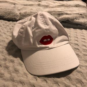 Lips Hat